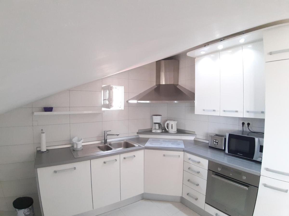 Ferienwohnung Mg Ravlic Sea View Makarska Exterior foto